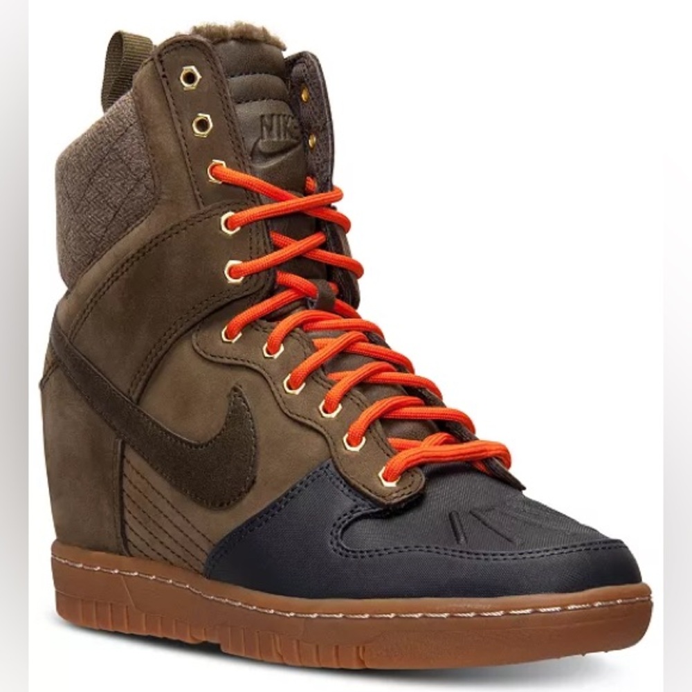 Women's Nike Dunk Sky Hi 2.0 Sneakerboot sz 8 Orange Olive
